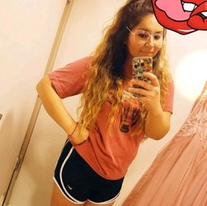 Meet your Posher, Celia